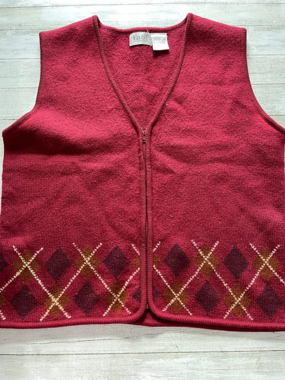 Tabi Burgundy Red Wine Argyle Zip-Front Sweater Vest